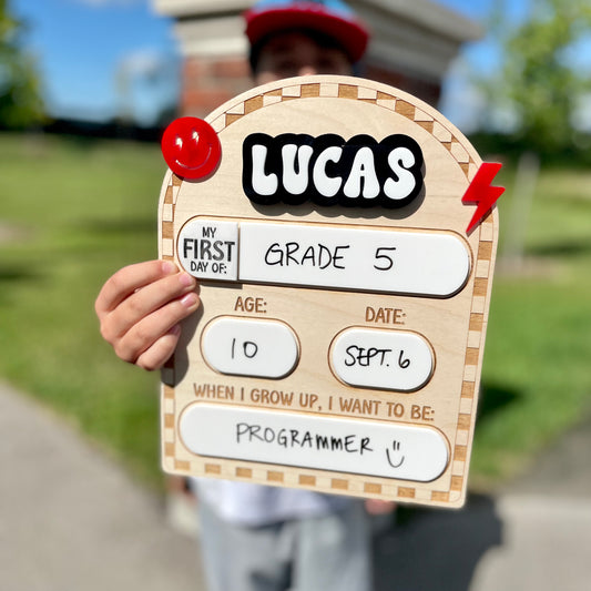 Checkered Retro Arch First / Last Day of School Board