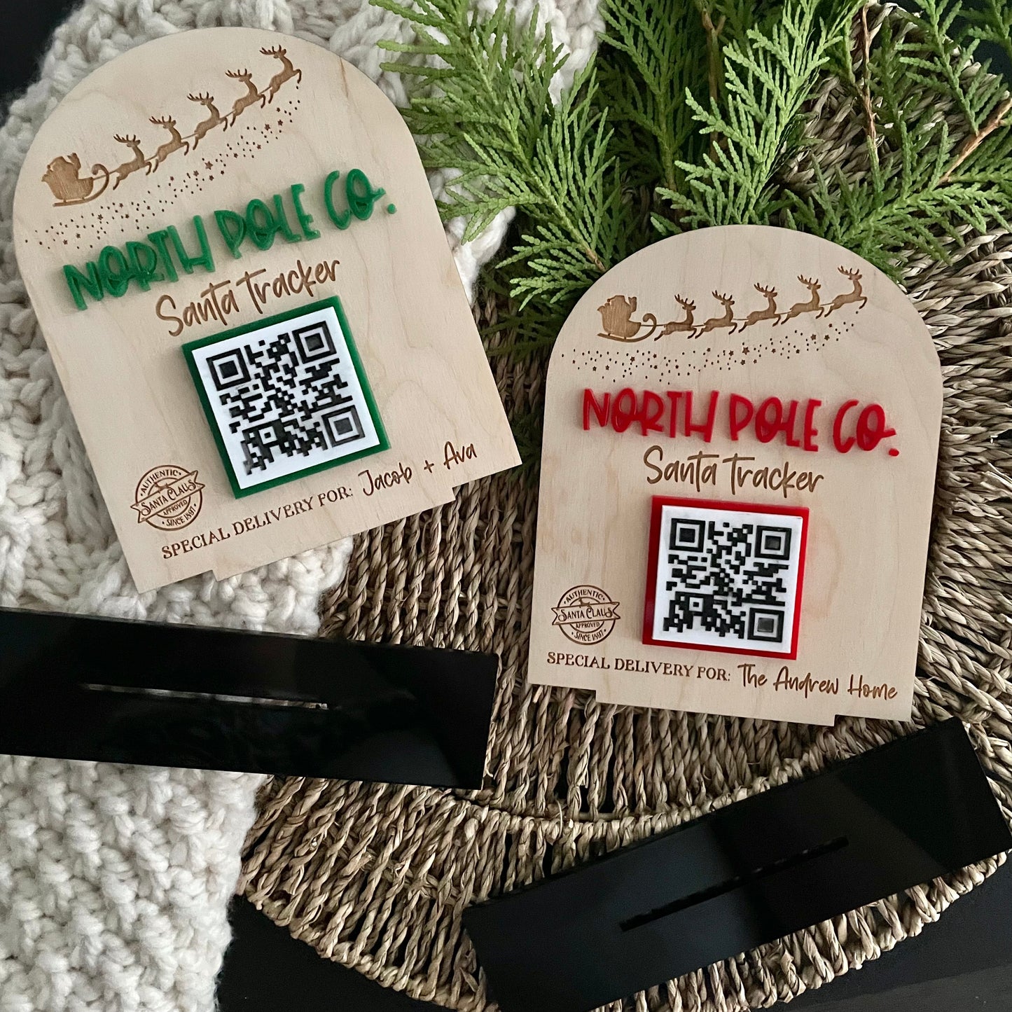 Santa Tracker Stand