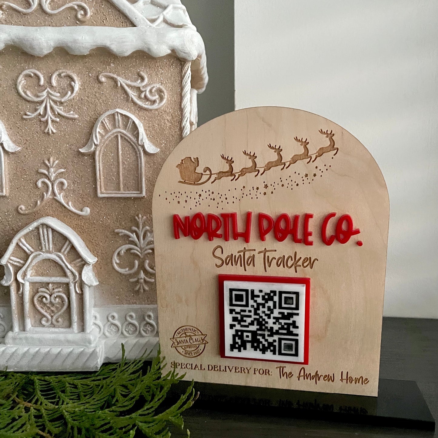 Santa Tracker Stand