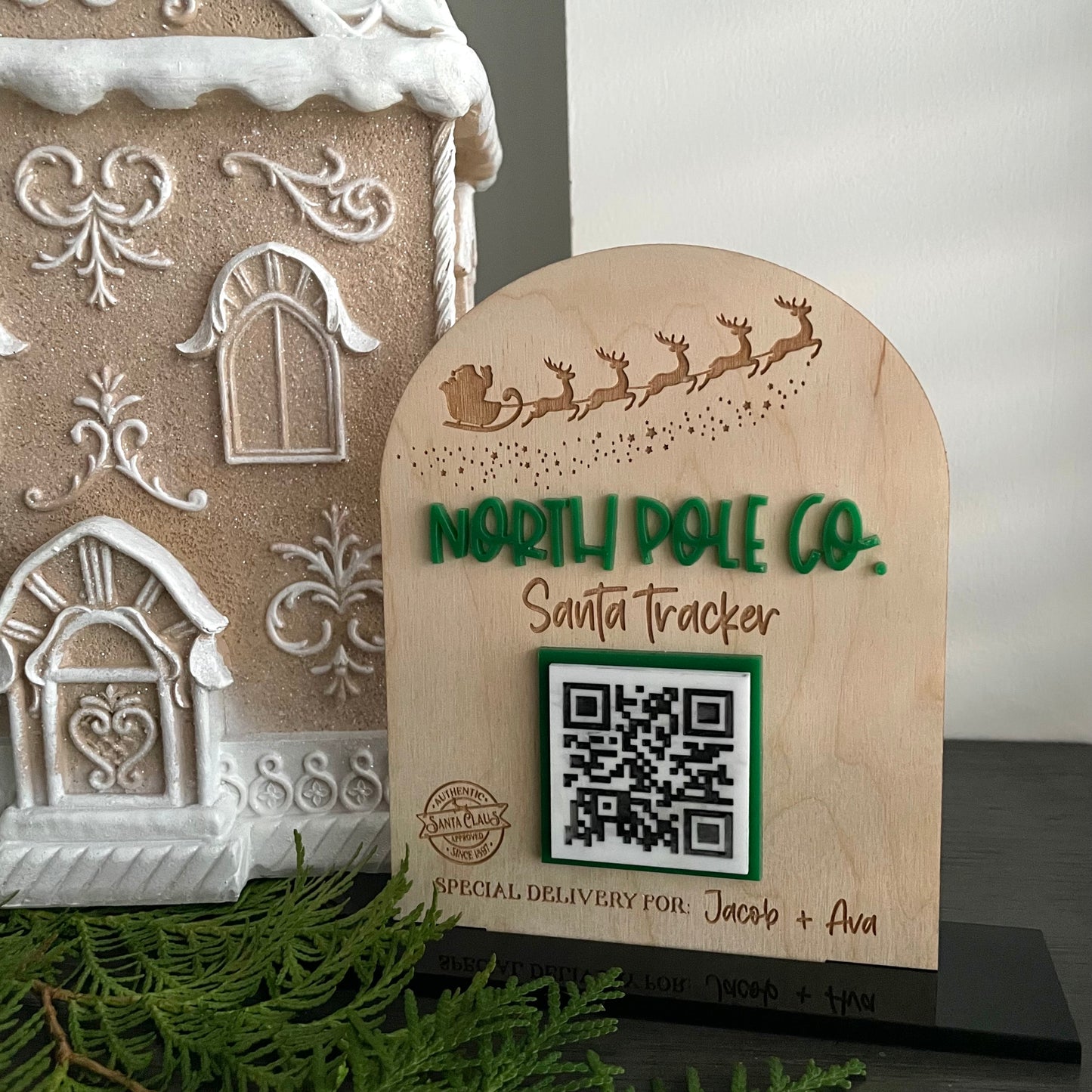 Santa Tracker Stand
