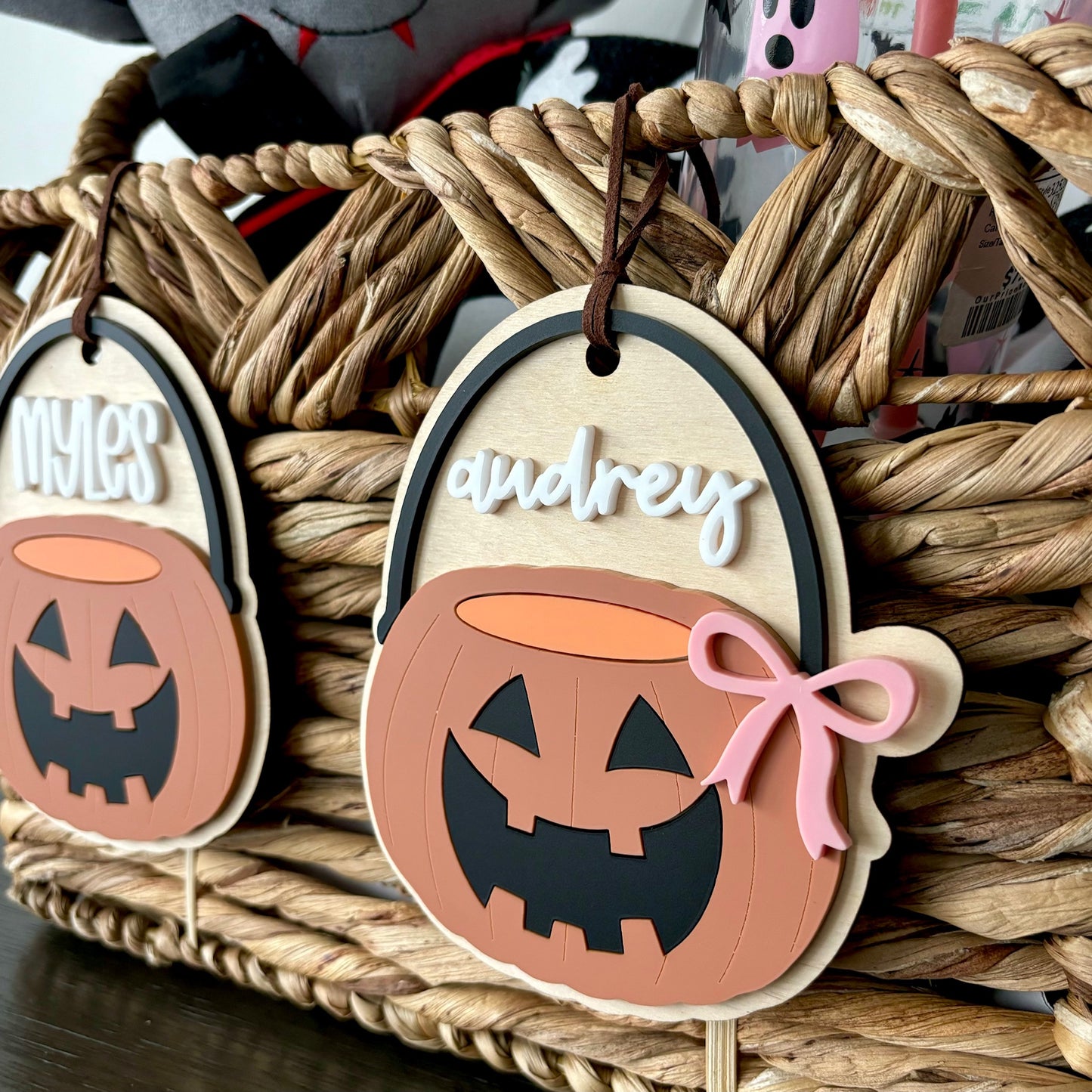 Jack-o'-lantern Pail - Halloween Tag
