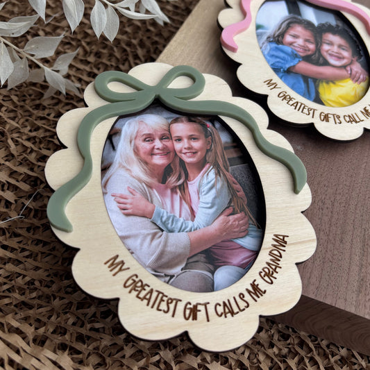 Greatest Gift bow magnetic frame