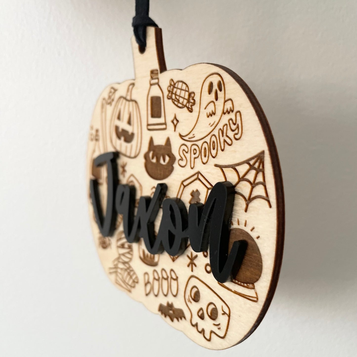 Spooky Hollow Halloween Tag