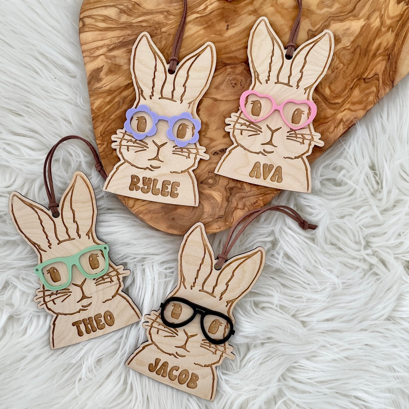 SPRING BUNNY w. GLASSES - EASTER TAG